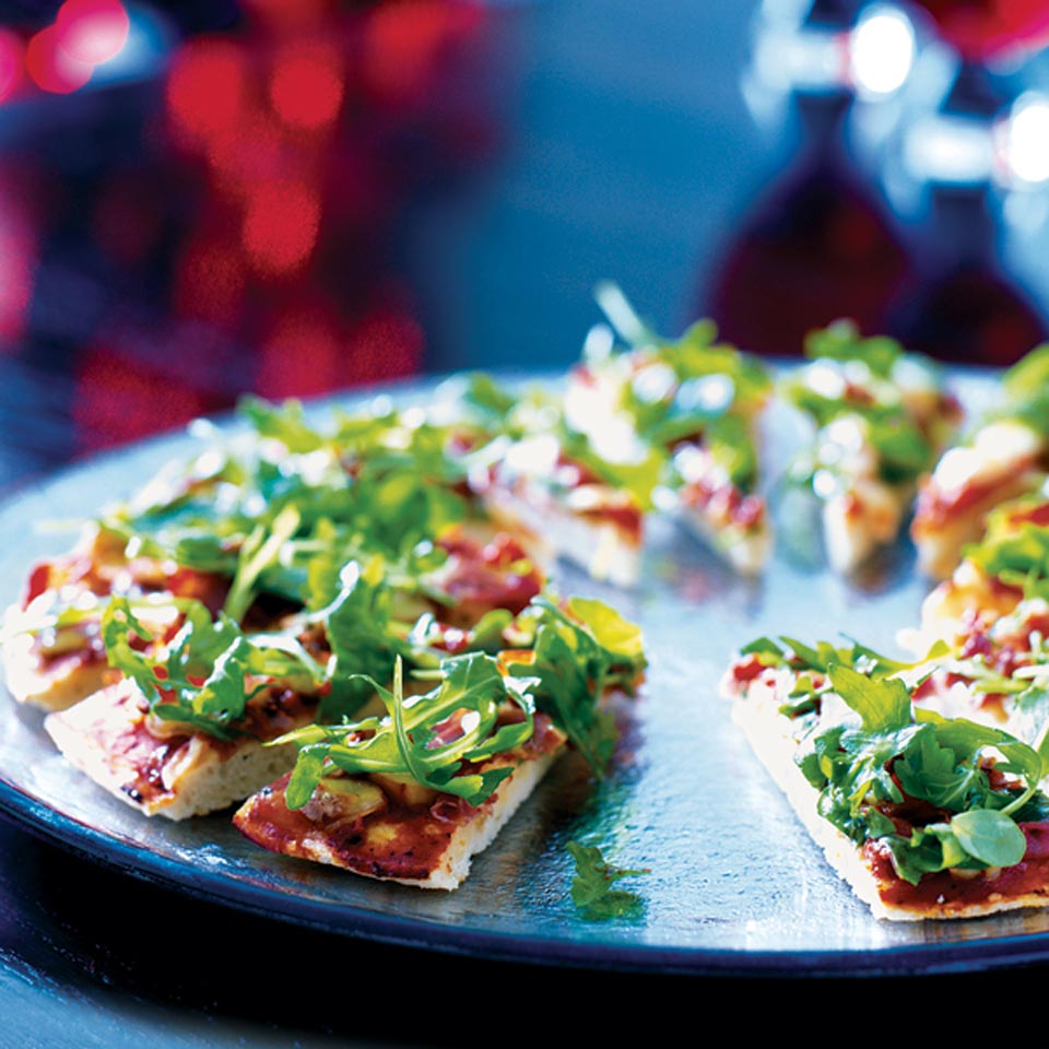 Parma ham and mozzarella pizza - delicious. magazine