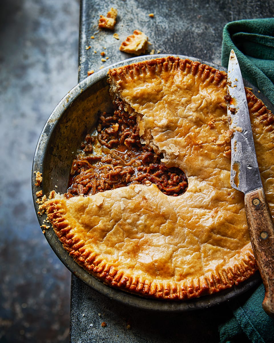Minced beef and onion pie - delicious. magazine