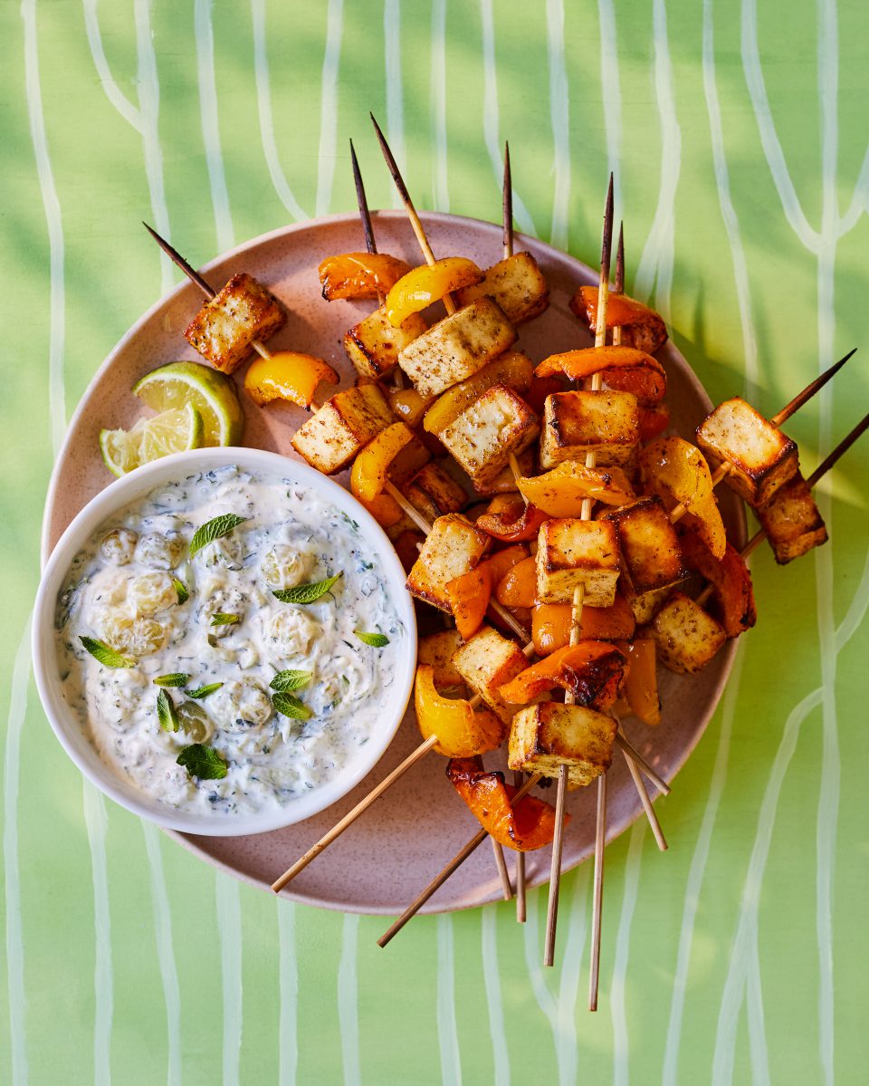 pepper-and-paneer-skewers-with-gooseberry-raita