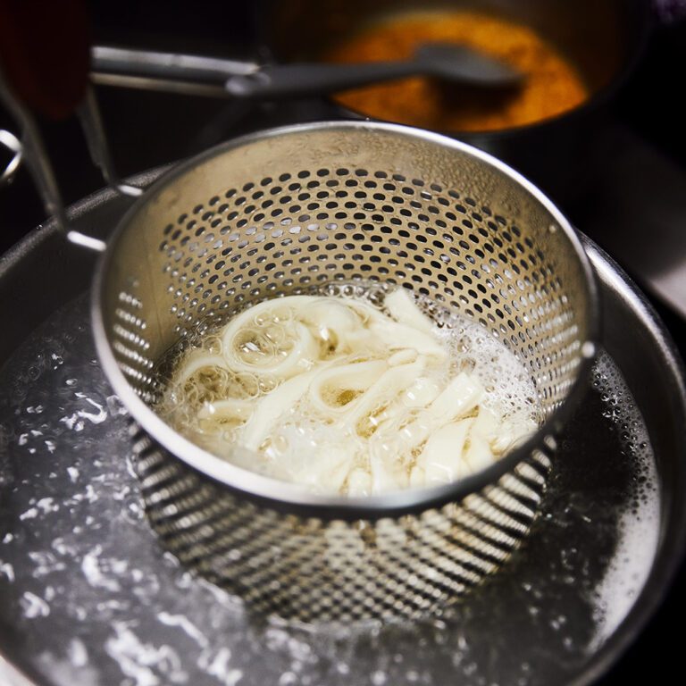 How To Make Udon Noodles From Scratch Delicious Magazine