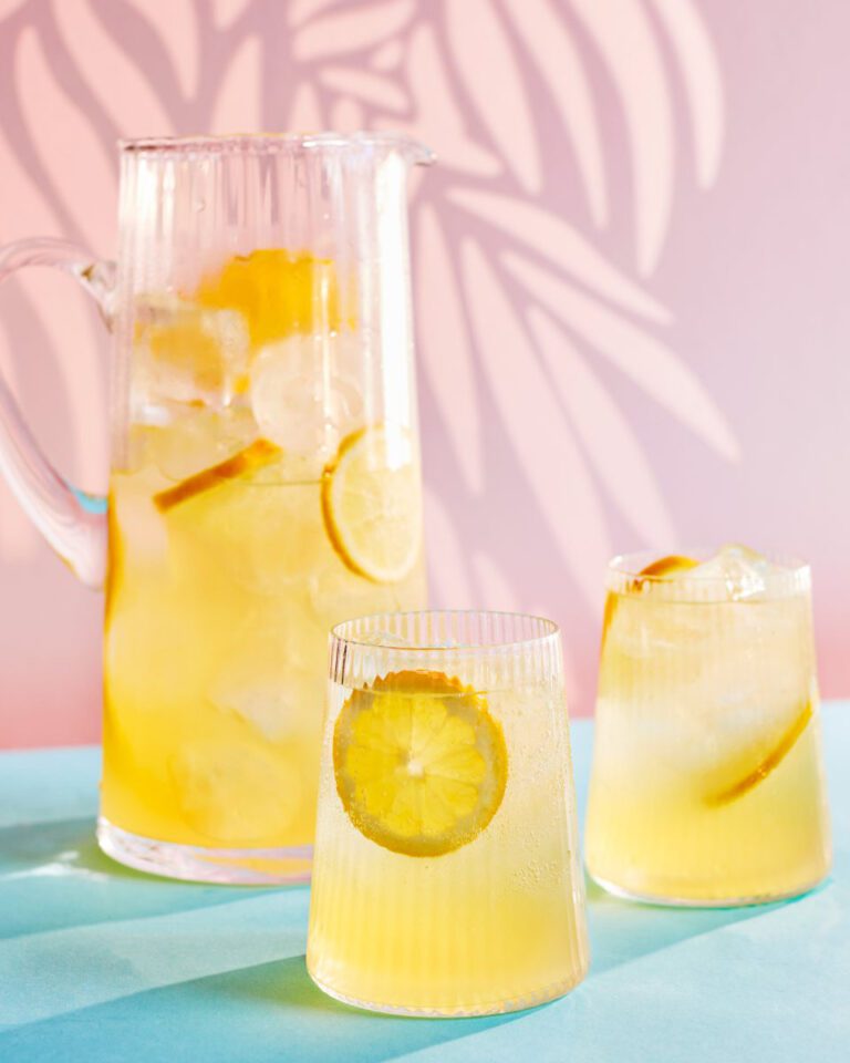 Classic homemade lemonade