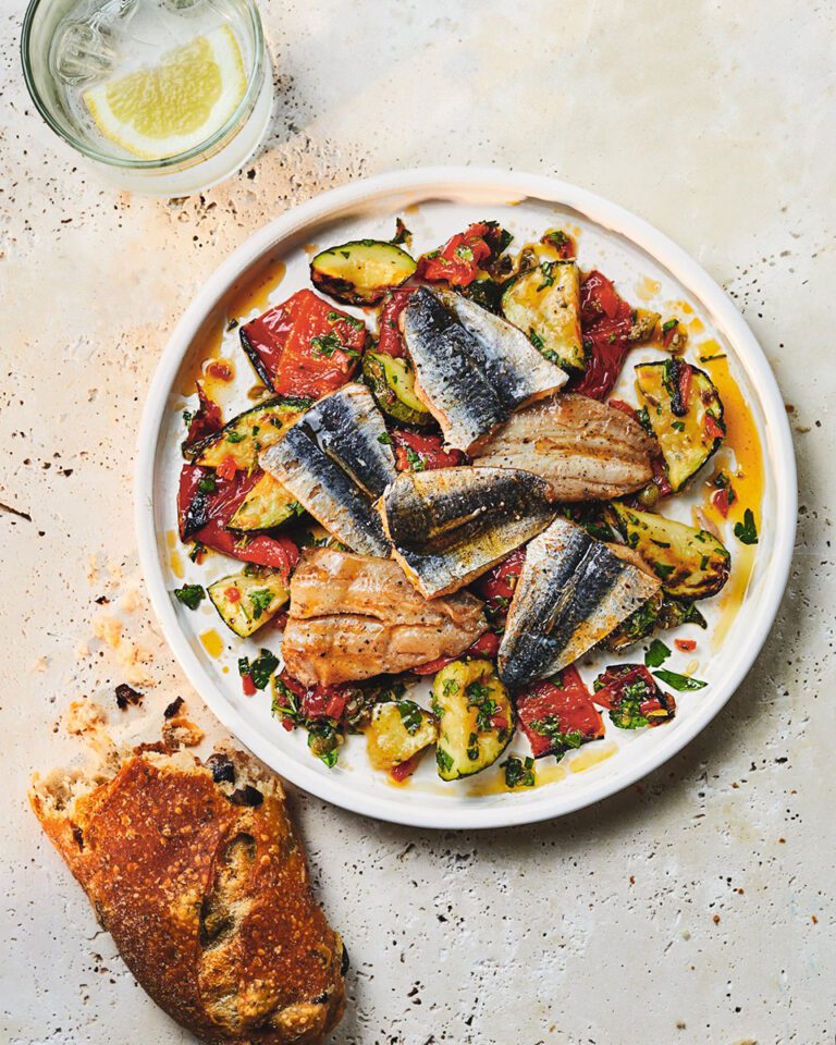 Grilled sardines with courgette and red pepper salsa