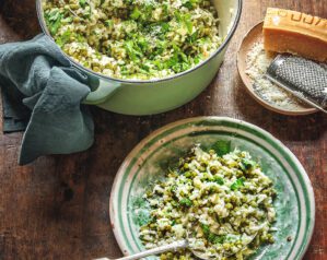 Risi e bisi (classic Venetian rice and peas)