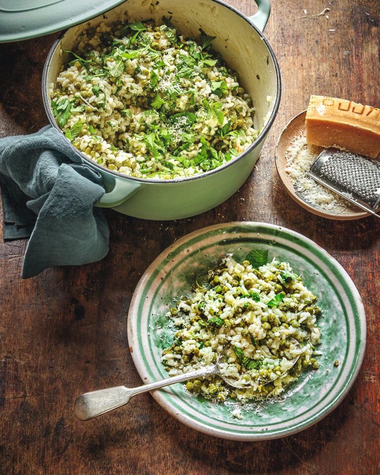 Risi e bisi (classic Venetian rice and peas)