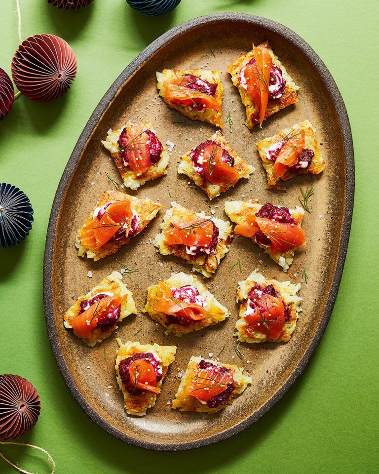 Smoked trout with potato rösti and beetroot cream