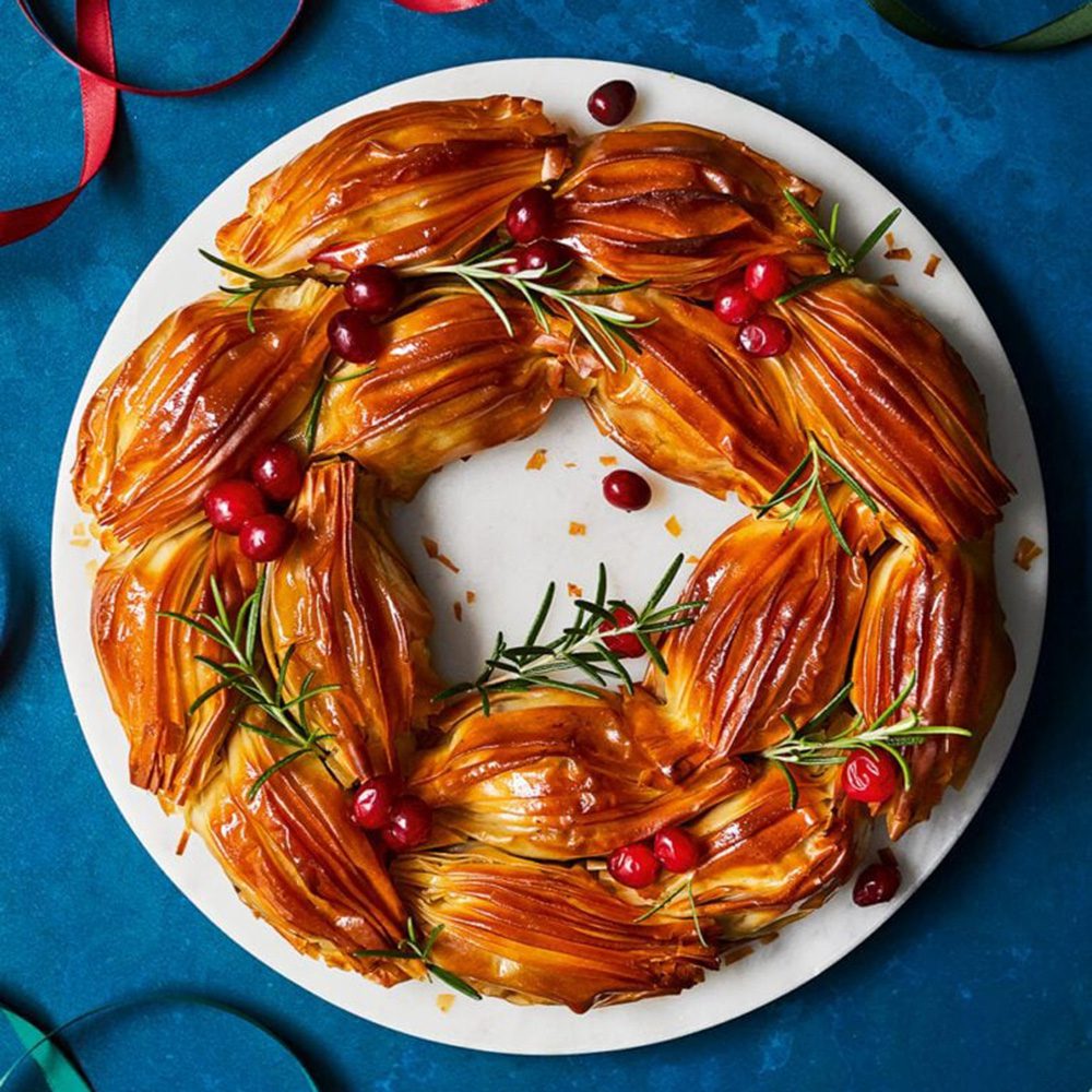 Vegetarian festive filo wreath